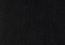 الترافرتين الأسود